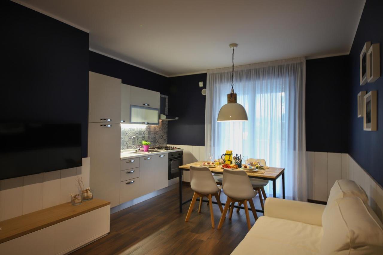 Nilu In Citta - Nuovo Appartamento Con Vista Mare Monopoli Exteriör bild