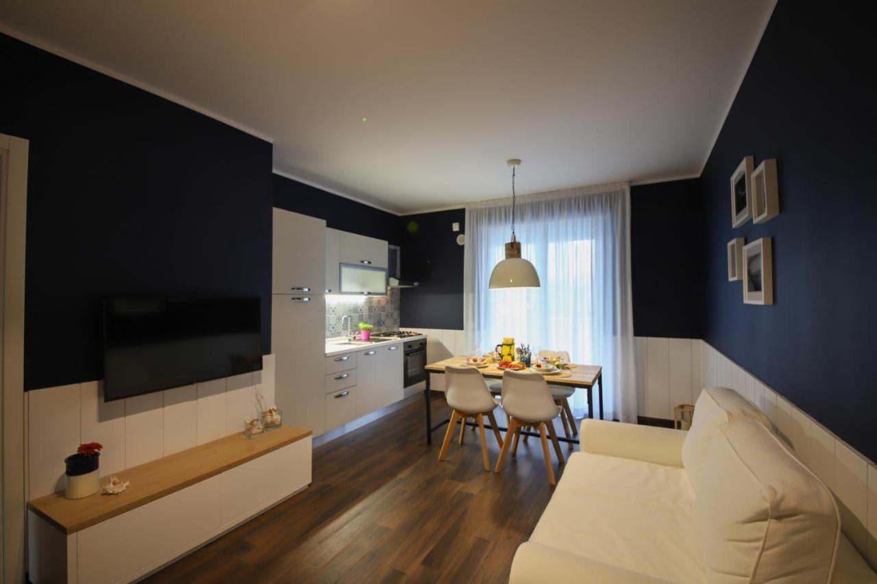 Nilu In Citta - Nuovo Appartamento Con Vista Mare Monopoli Exteriör bild